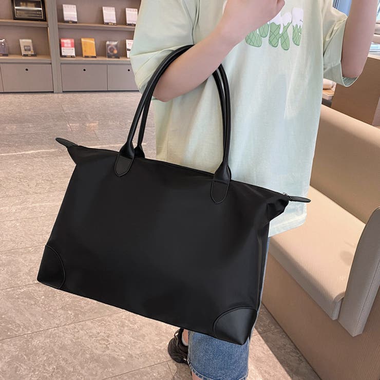 ボストンバッグ　大きめ　軽量　新品　未使用 大容量ボストンバッグ（引っ越しバッグ・布団バッグ・アウトドア
