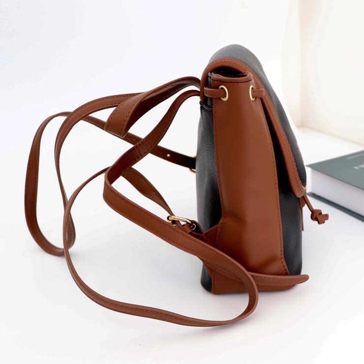 リュック レディース 通勤 通学 バッグ[品番：AGCW0002925