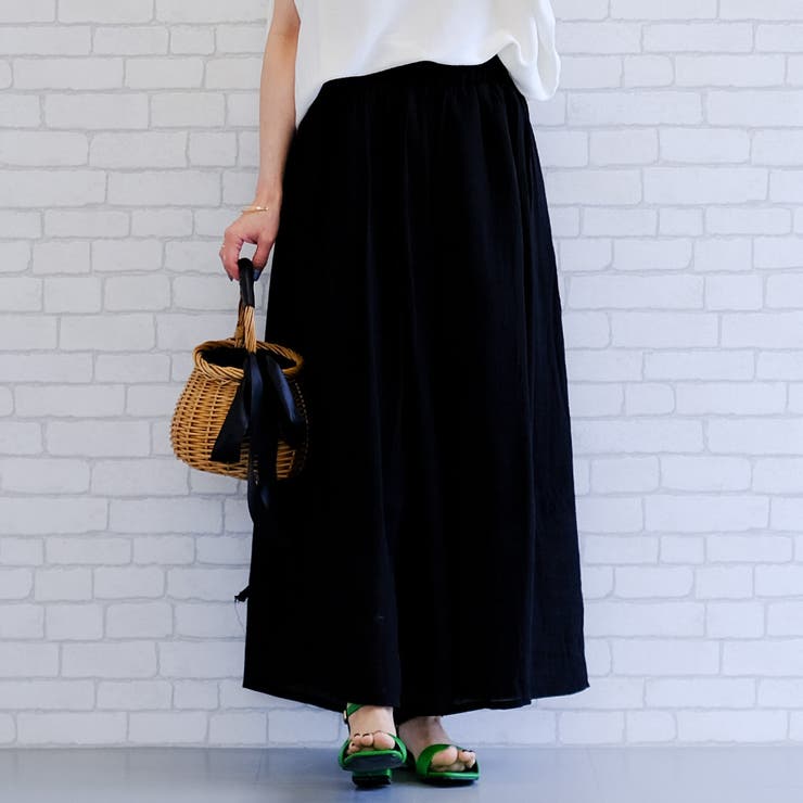 ブラック | 軽やかな素材感が涼し気なウエストフリルギャザースラブパンツ | aquagarage