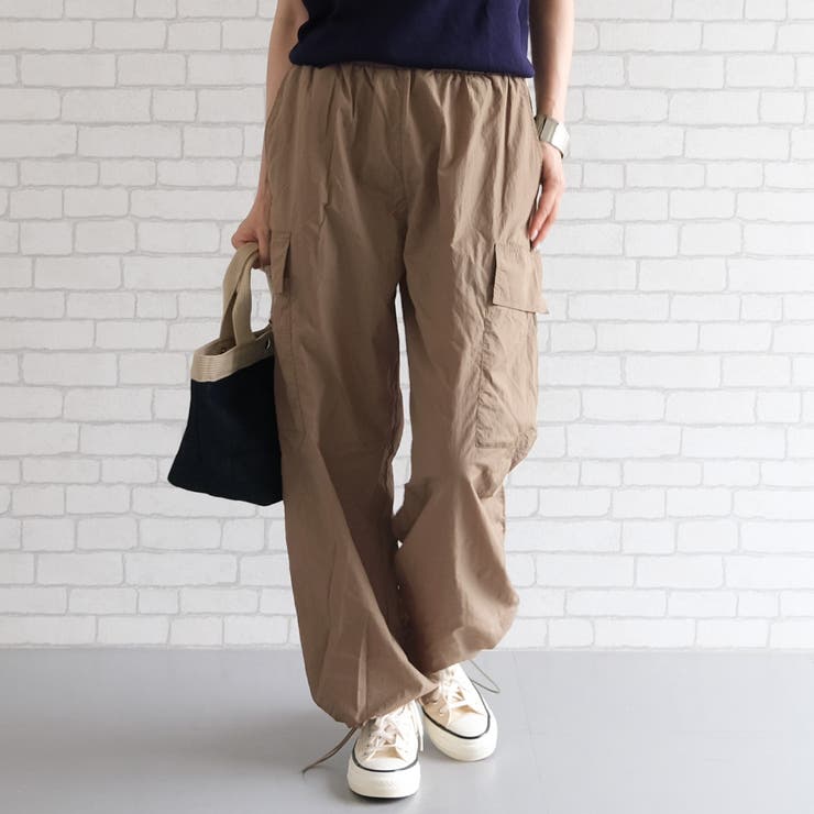 ベージュ | 薄手で軽やかな穿き心地のミリタリーナイロンカーゴパンツ | aquagarage
