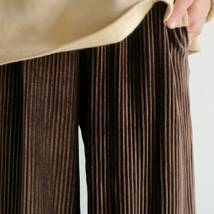 リラクシーな中にも洗練さを演出してくれる！セルフカットベロアリブパンツ | aquagarage | 詳細画像8 