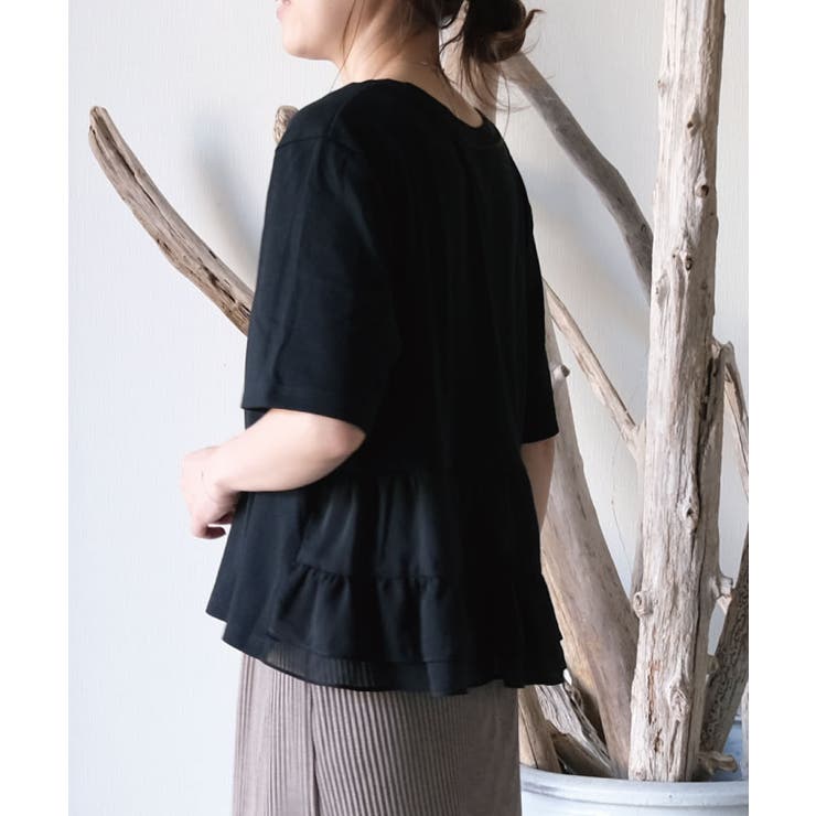 全信頼を寄せる 前と後ろで異なる表情を楽しめる！バックフリルTシャツ[品番 Tシャツ(半袖/袖なし)