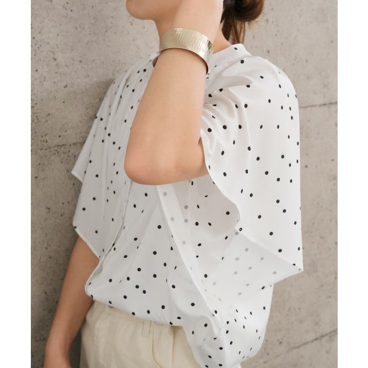 なめらかでやさしい肌ざわりが魅力！さらっと涼しいワイドスリーブブラウス | aquagarage | 詳細画像9 