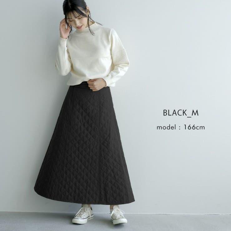 程よい厚みで美しいシルエットをキープ！キルティングフレアスカート