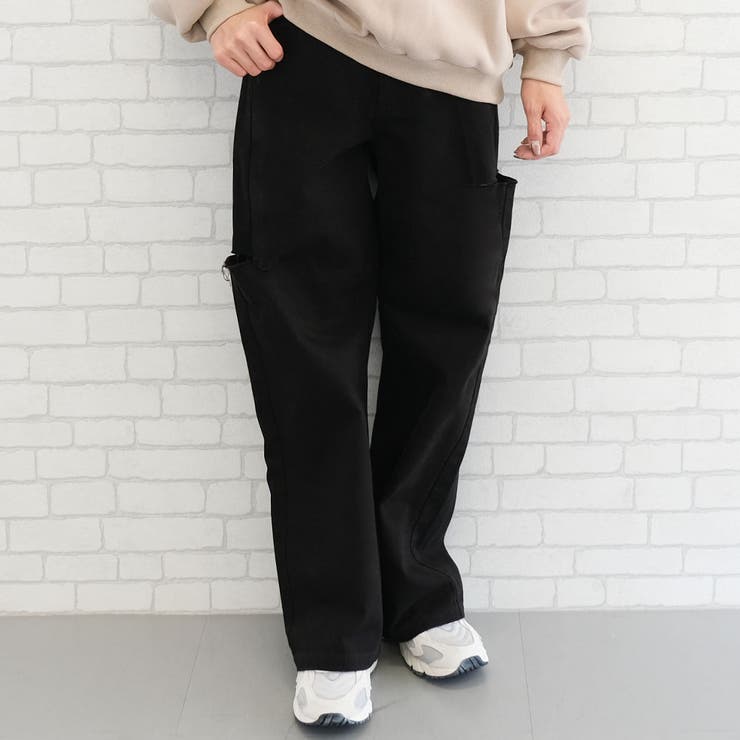 無地:ブラック | トレンドを着こなせるダメージストレートデニムパンツ | aquagarage