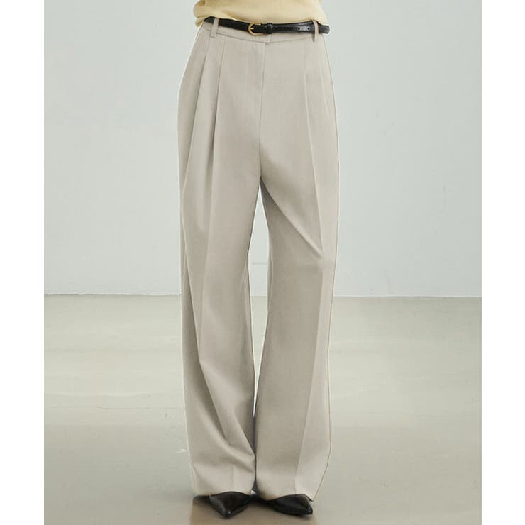 きちんと感がありながらもリラクシーな雰囲気を兼ね備えているタックワイドパンツ | aquagarage | 詳細画像4