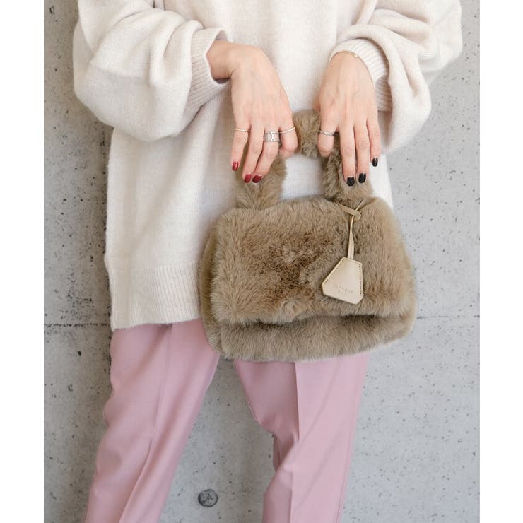 シーズンムードがグッと高まるフェイクファー2wayバッグ | aquagarage | 詳細画像14 