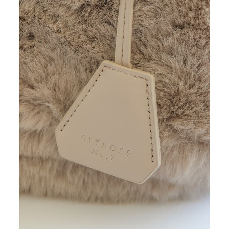 シーズンムードがグッと高まるフェイクファー2wayバッグ | aquagarage | 詳細画像9 