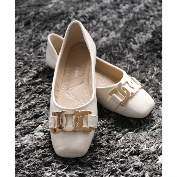 歩きやすさと美しさを兼ね備えたビット付きローヒールパンプス | aquagarage | 詳細画像10 