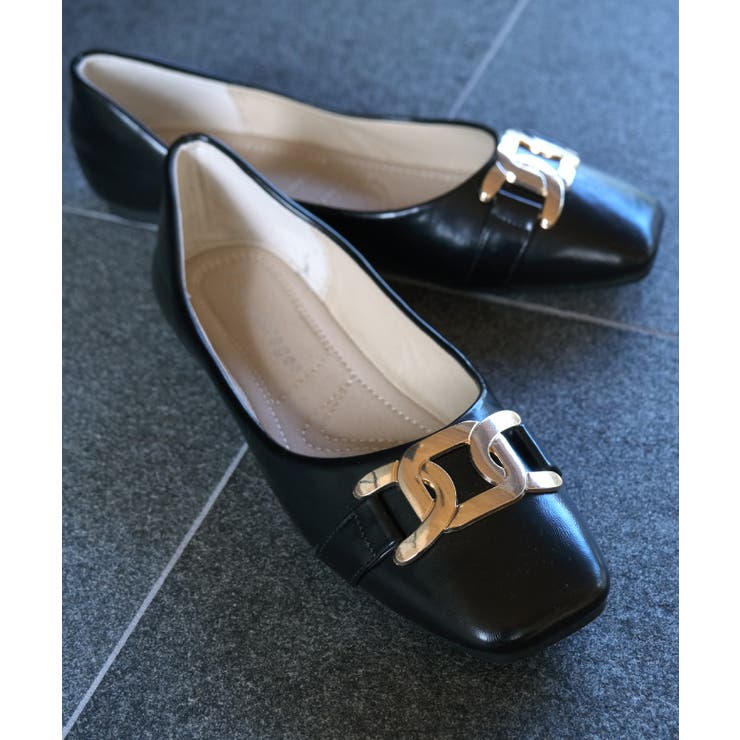 歩きやすさと美しさを兼ね備えたビット付きローヒールパンプス | aquagarage | 詳細画像9 