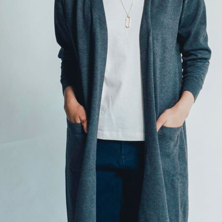 縦長効果でこなれ感漂うIラインシルエット♪ロング丈ニット