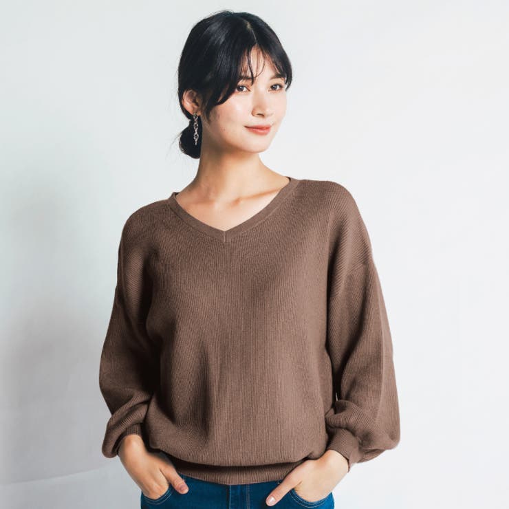 細リブ編みでもっちりなめらか！ゆったりシルエットVネック