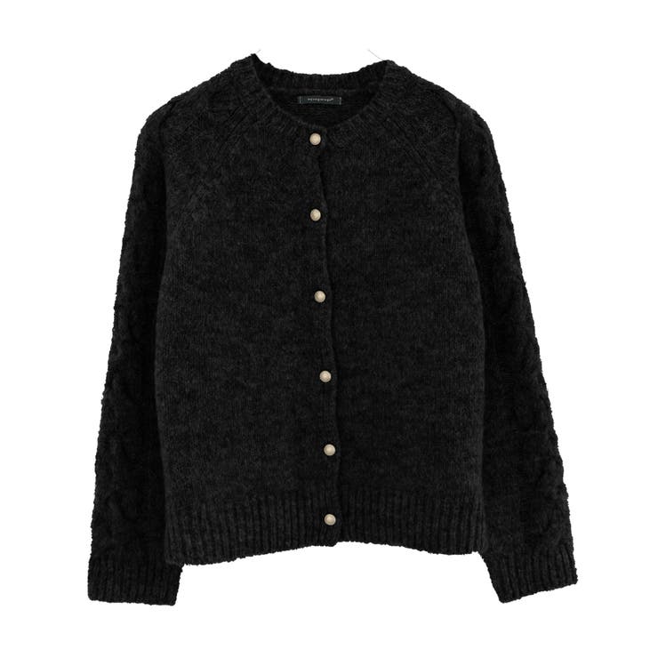 ブラック | ゴールドボタンがポイントのケーブル編みニットカーディガン | aquagarage