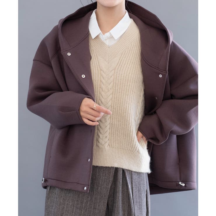 立体感のあるケーブル編みが大人可愛いニットベスト | aquagarage | 詳細画像12 