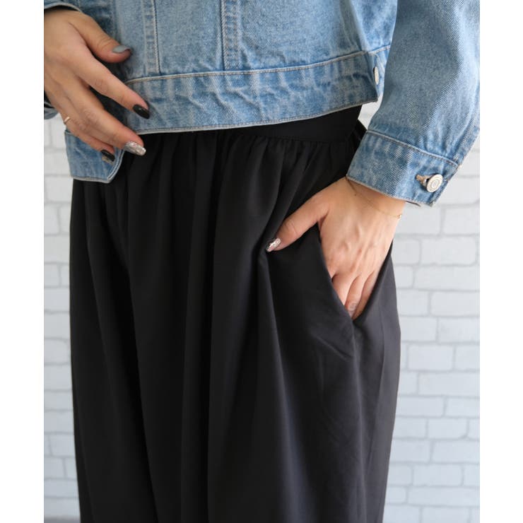 ゆったりとしたシルエットで体型カバーができるロングサロペット | aquagarage | 詳細画像16 