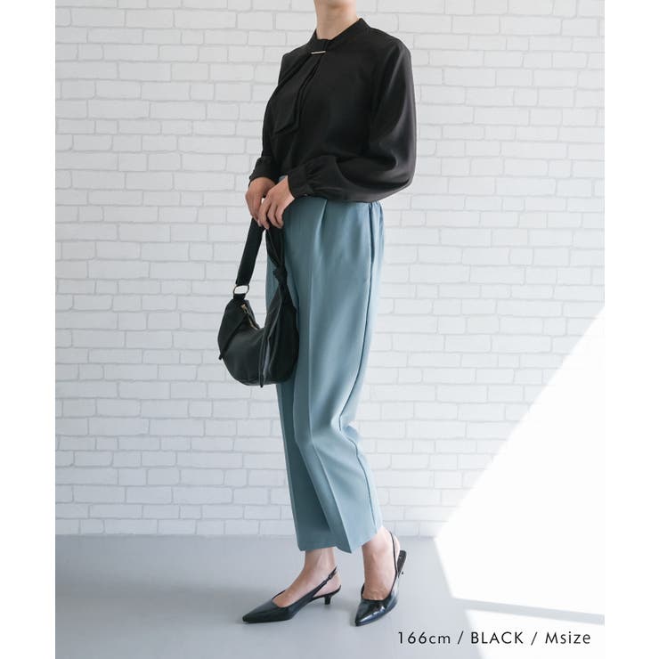 上品な印象のチャーム付きボウタイブラウス | aquagarage | 詳細画像11 