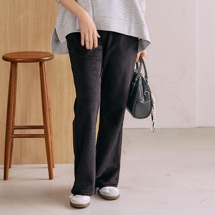 ブラック | コーデュロイ裏ボアフレアパンツ レディース M L | aquagarage