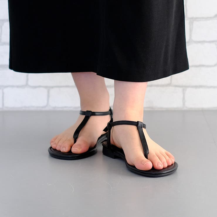 ブラック | これからの季節を盛り上げてくれる ストラップトングサンダル | aquagarage