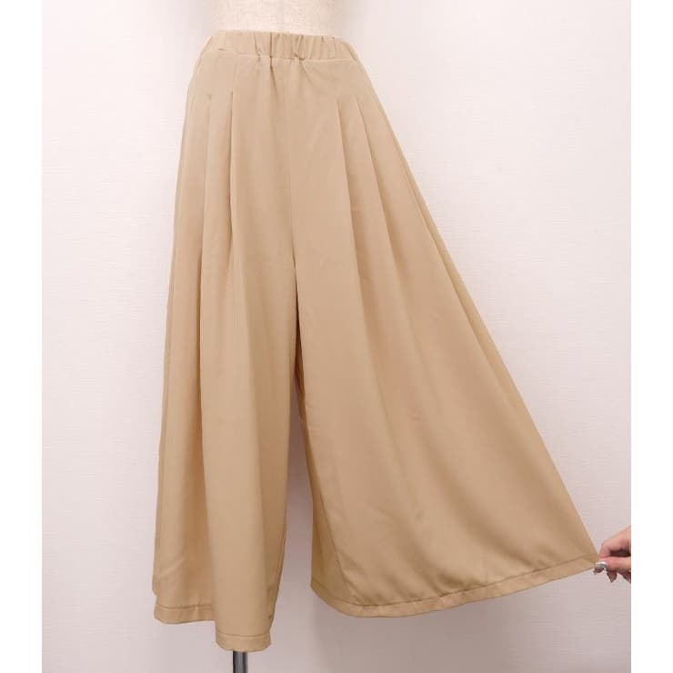 歩くたびにキレイに揺れるシルエット！タック入りワイトパンツ | aquagarage | 詳細画像9 