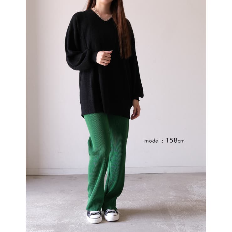 すっきりVネックでデコルテ美人に！あぜ編みオーバーサイズニット | aquagarage | 詳細画像17 