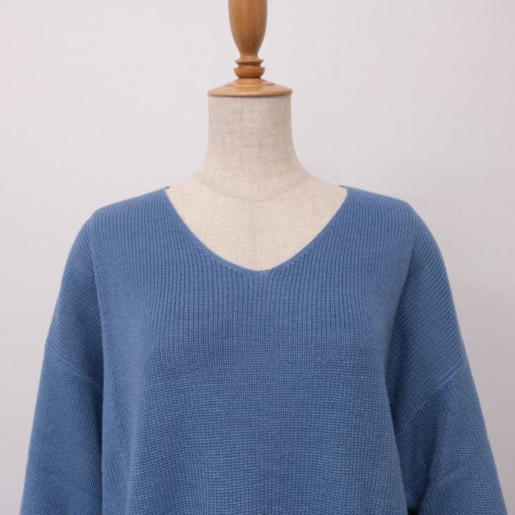 すっきりVネックでデコルテ美人に！あぜ編みオーバーサイズニット | aquagarage | 詳細画像8 