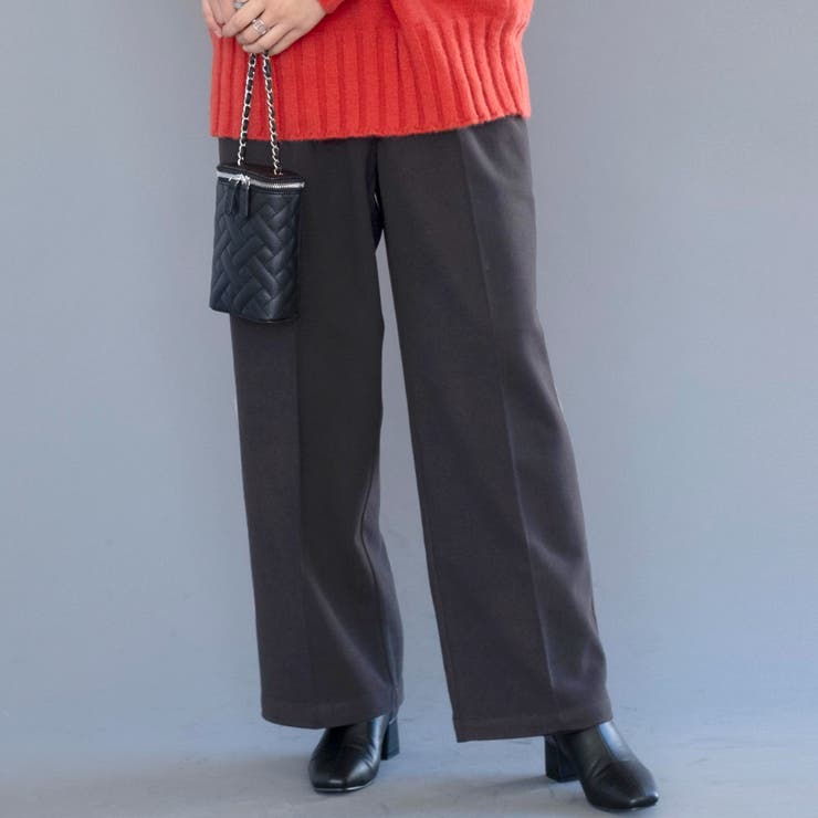 チャコール | カジュアルでも、キレイめでも上品で大人っぽくキマる！フランネルタックパンツ | aquagarage