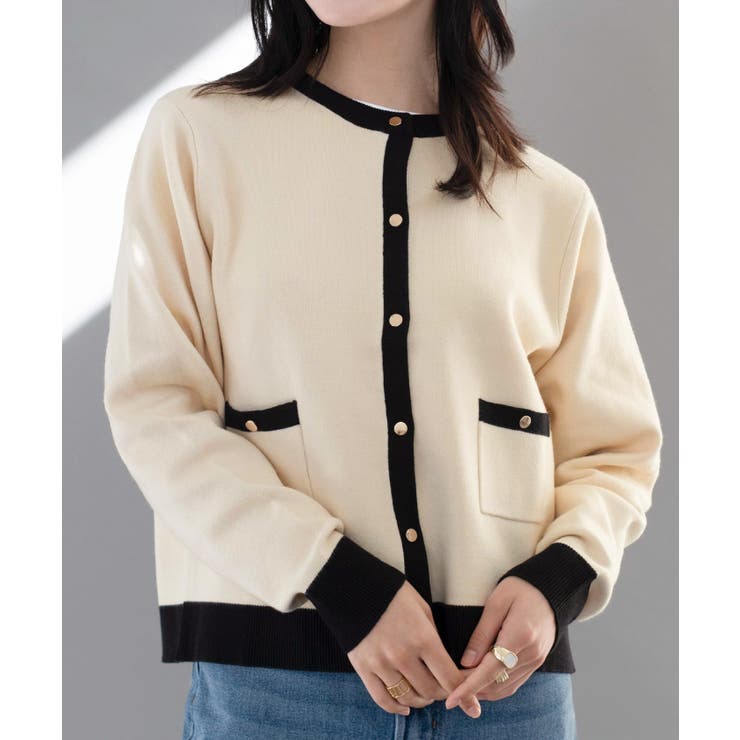 上品な配色デザインと艶のあるゴールドボタンが大人可愛いバイカラー