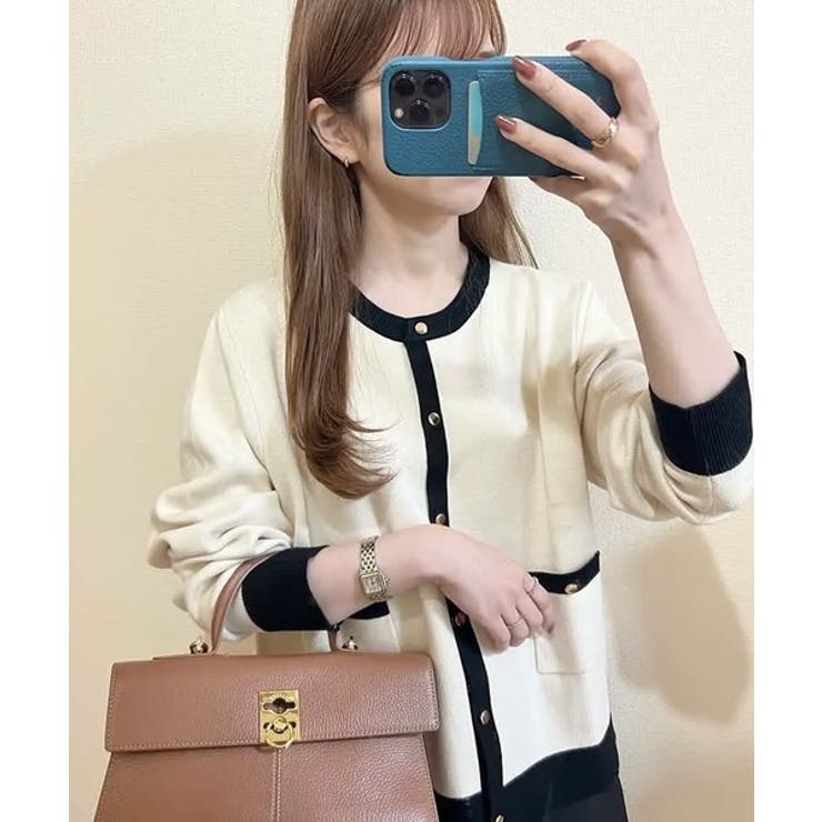 上品な配色デザインと艶のあるゴールドボタンが大人可愛いバイカラーカーディガン | aquagarage | 詳細画像8 