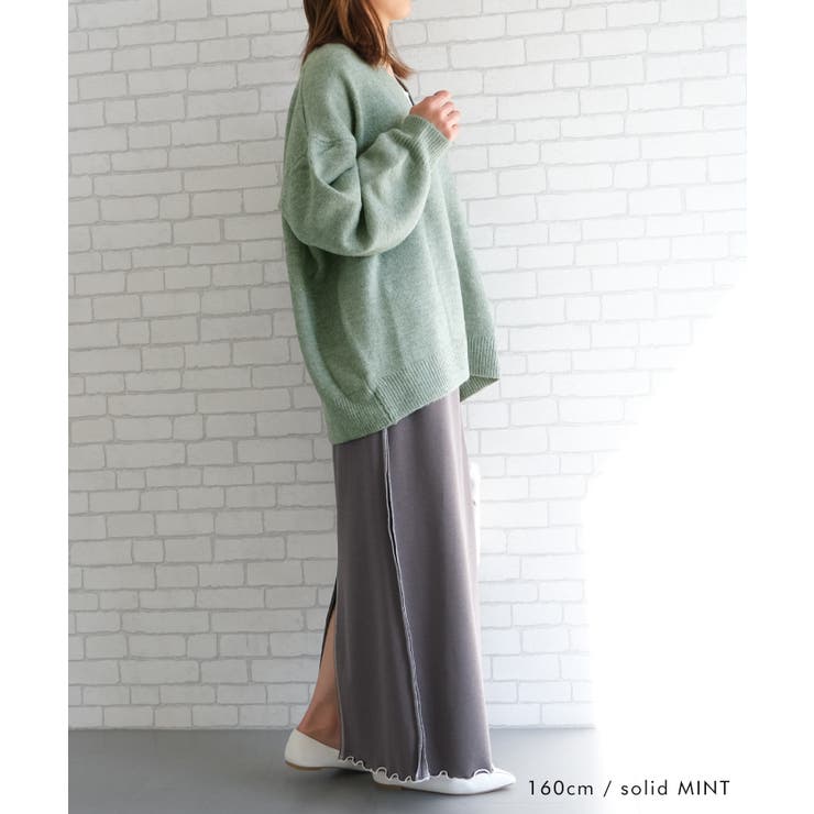 ゆるっとシルエットでこなれた印象の深Vネックニットトップス | aquagarage | 詳細画像9 