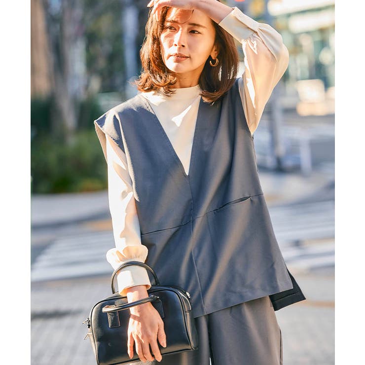 顔周りがスッキリ見せできるVネックスラッシュポケットベスト | aquagarage | 詳細画像8 