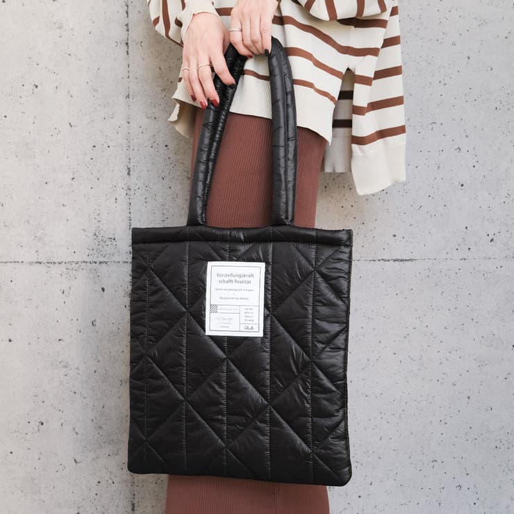ブラック | パデットキルトトートバッグ | aquagarage