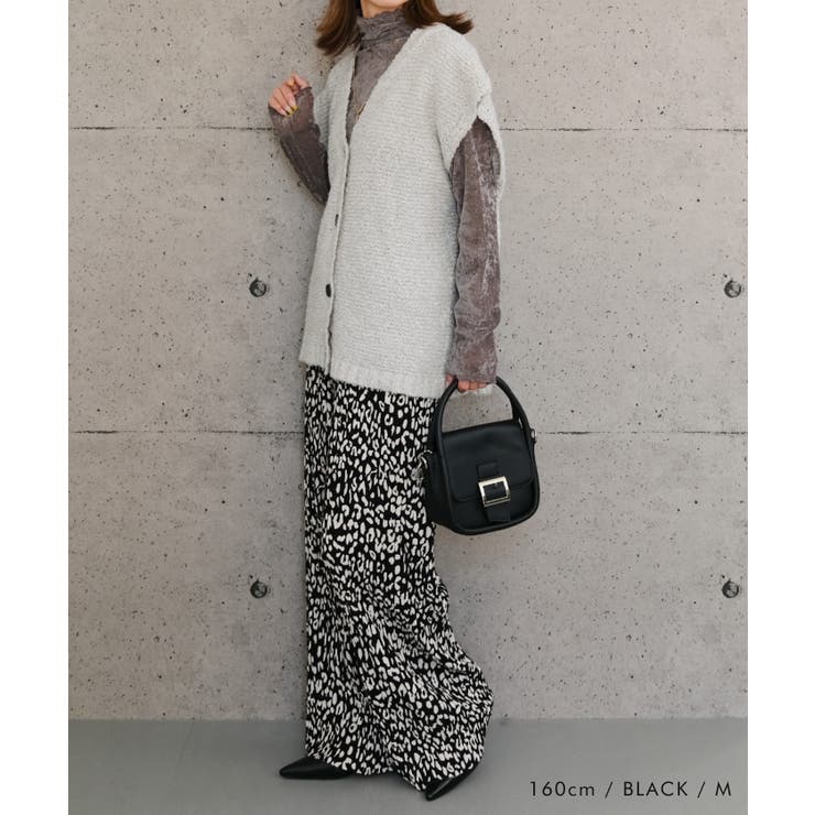 やわらかく、落ち感のあるカットソー生地のレオパード柄プリーツパンツ | aquagarage | 詳細画像14 