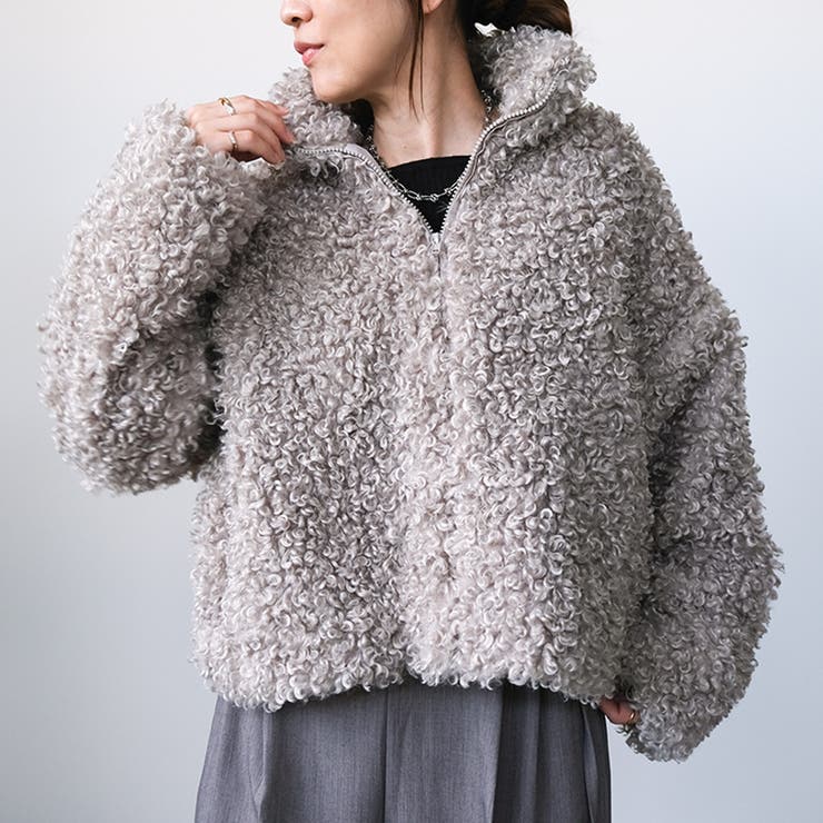 グレージュ | ふんわりとしたプードルファーが目を惹く！スタンドカラーブルゾン | aquagarage