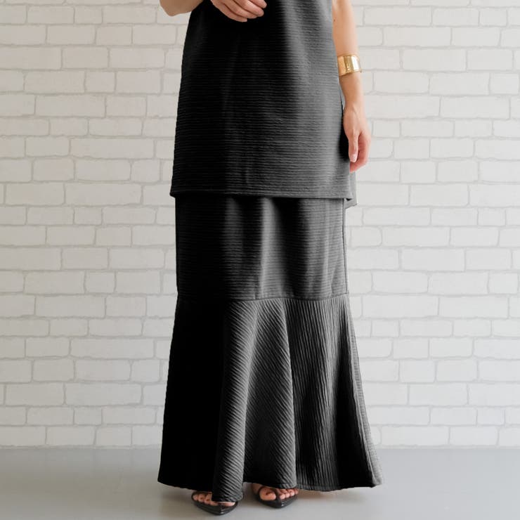 ブラック | 動くたびにひらひら揺れる揺れ感が魅力!切替マーメイドスカート | aquagarage