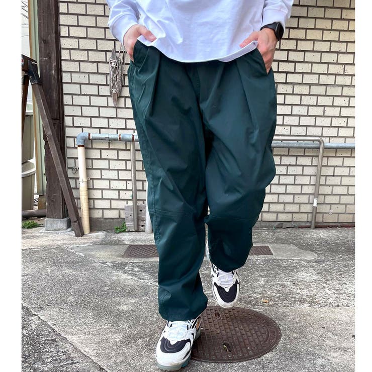 グリーン