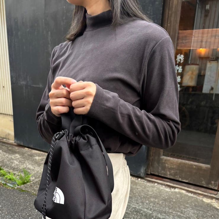 ブラウン(モックネック)