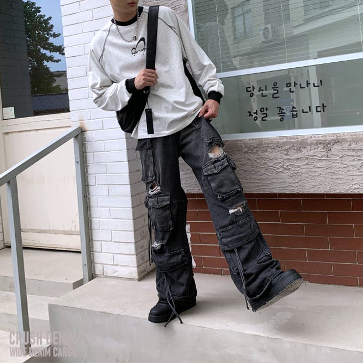 ブラック