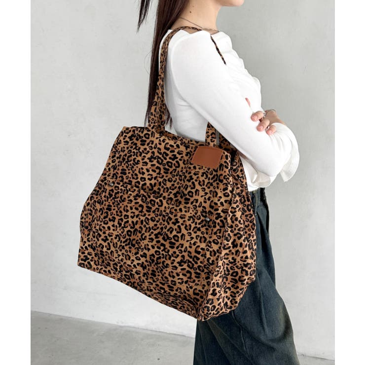 ベージュ | アソート柄BIGトートバッグ | Outfitter lab