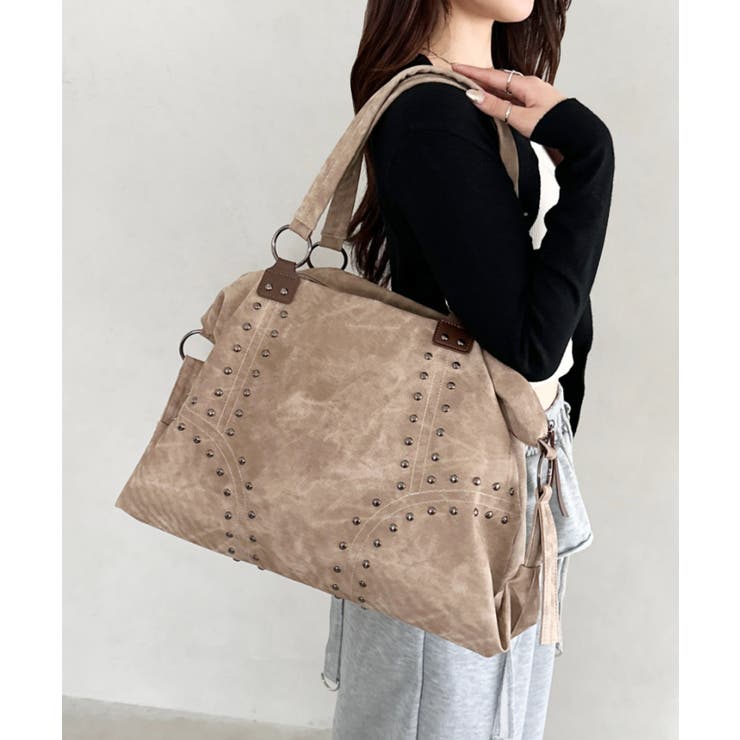 ベージュ | スタッズナイロンボストンバッグ | Outfitter lab