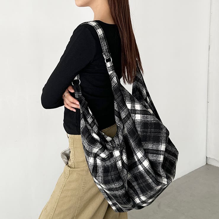 大容量チェックショルダーバッグ | Outfitter lab | 詳細画像10 