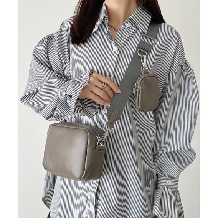 チャコールグレー | マルチケース付きスクエアショルダーバッグ | Outfitter lab