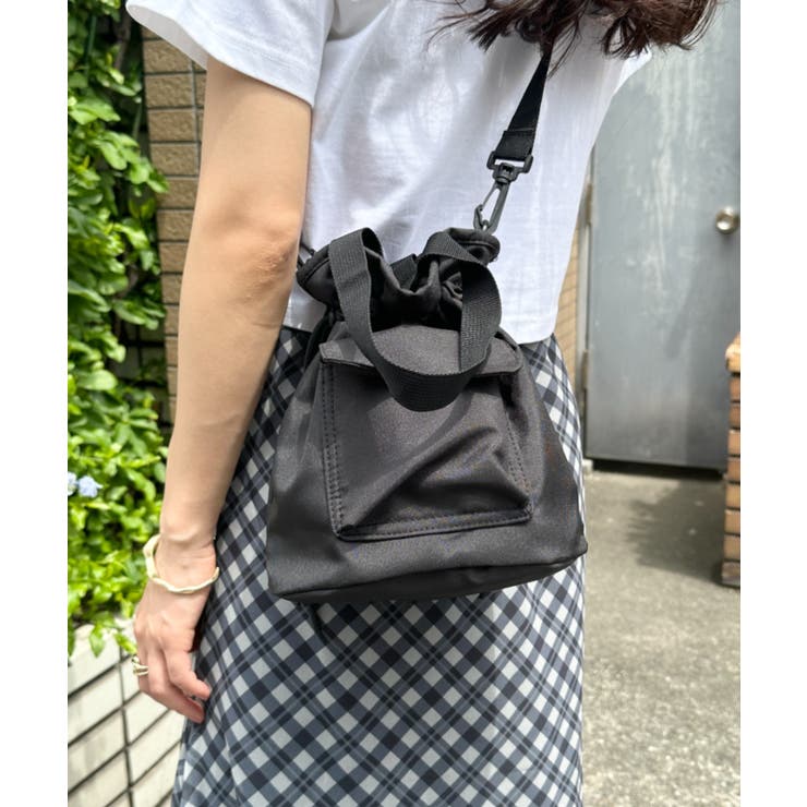 バケツ型ナイロンショルダーバッグ[品番：OUTW0000020