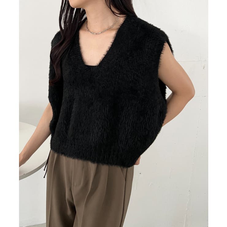 ブラック | シャギーVネックニットベスト | Outfitter lab