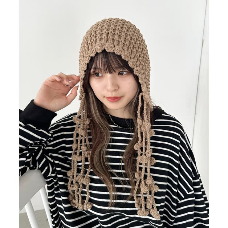 ベージュ | ポンポン付きフードニットキャップ | Outfitter lab