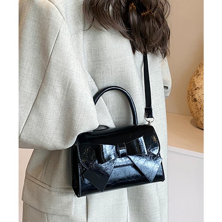 ブラック | リボンフラップ2WAYショルダーバッグ | Outfitter lab