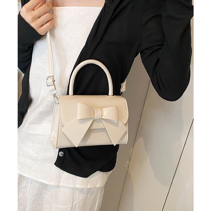 アイボリー | リボンフラップ2WAYショルダーバッグ | Outfitter lab