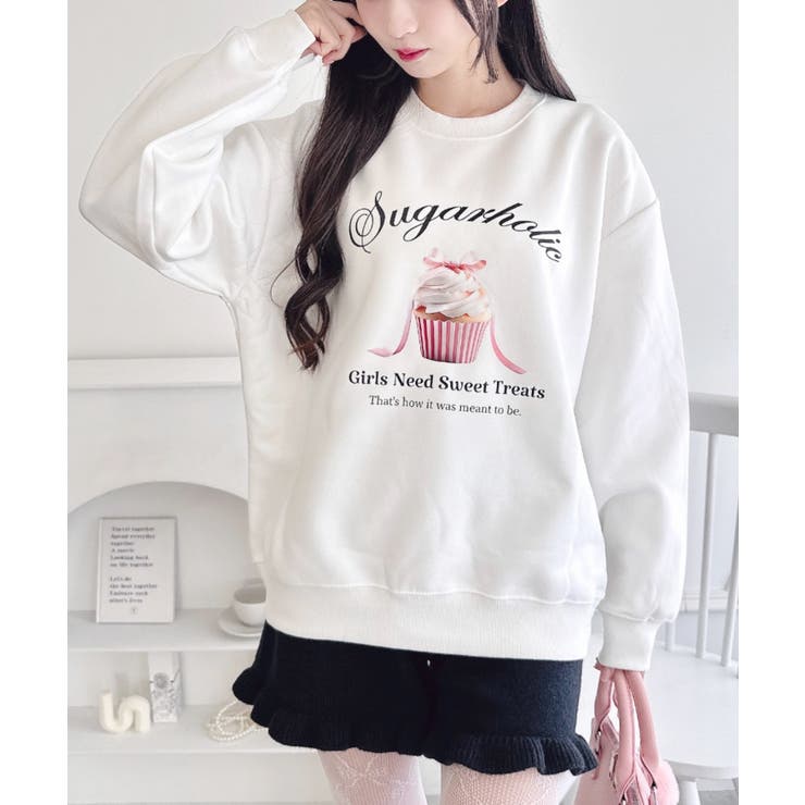 ホワイト | ファンシーカップケーキロゴスウェット | Outfitter lab