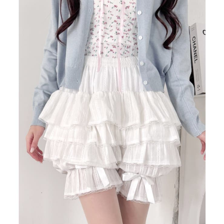 ホワイト | キャンディフリルショートパンツ | Outfitter lab