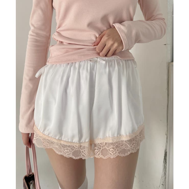 ホワイト | ダブルリボンサテンショートパンツ | Outfitter lab
