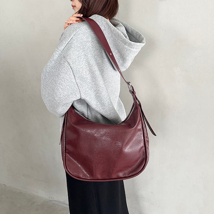 A4収納可 フェイクレザーショルダーバッグ | Outfitter lab | 詳細画像27 